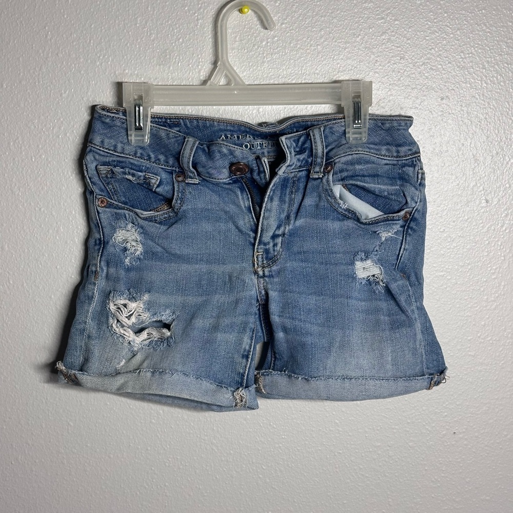 American Eagle Women Blue‎ Denim Midi Ripped Stretch Shorts size 0